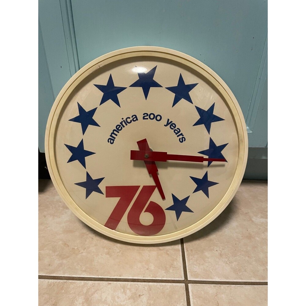 Vintage Franklin America Bicentennial Wall Clock glass front German clockworks